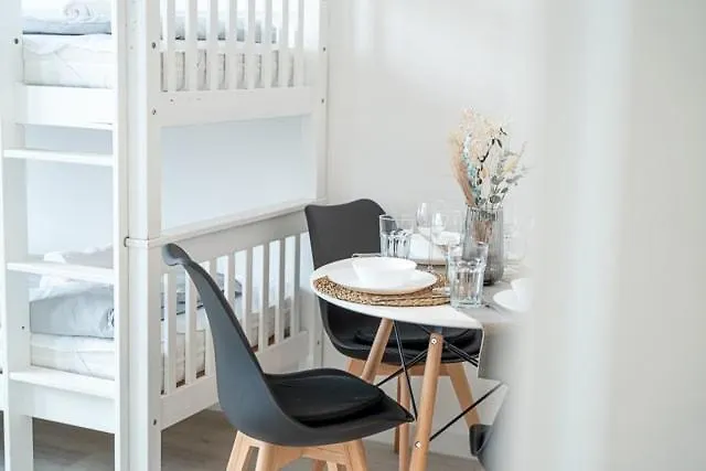 아파트 6 Modern For 7 Bogenhausen Near Messe 뮌헨